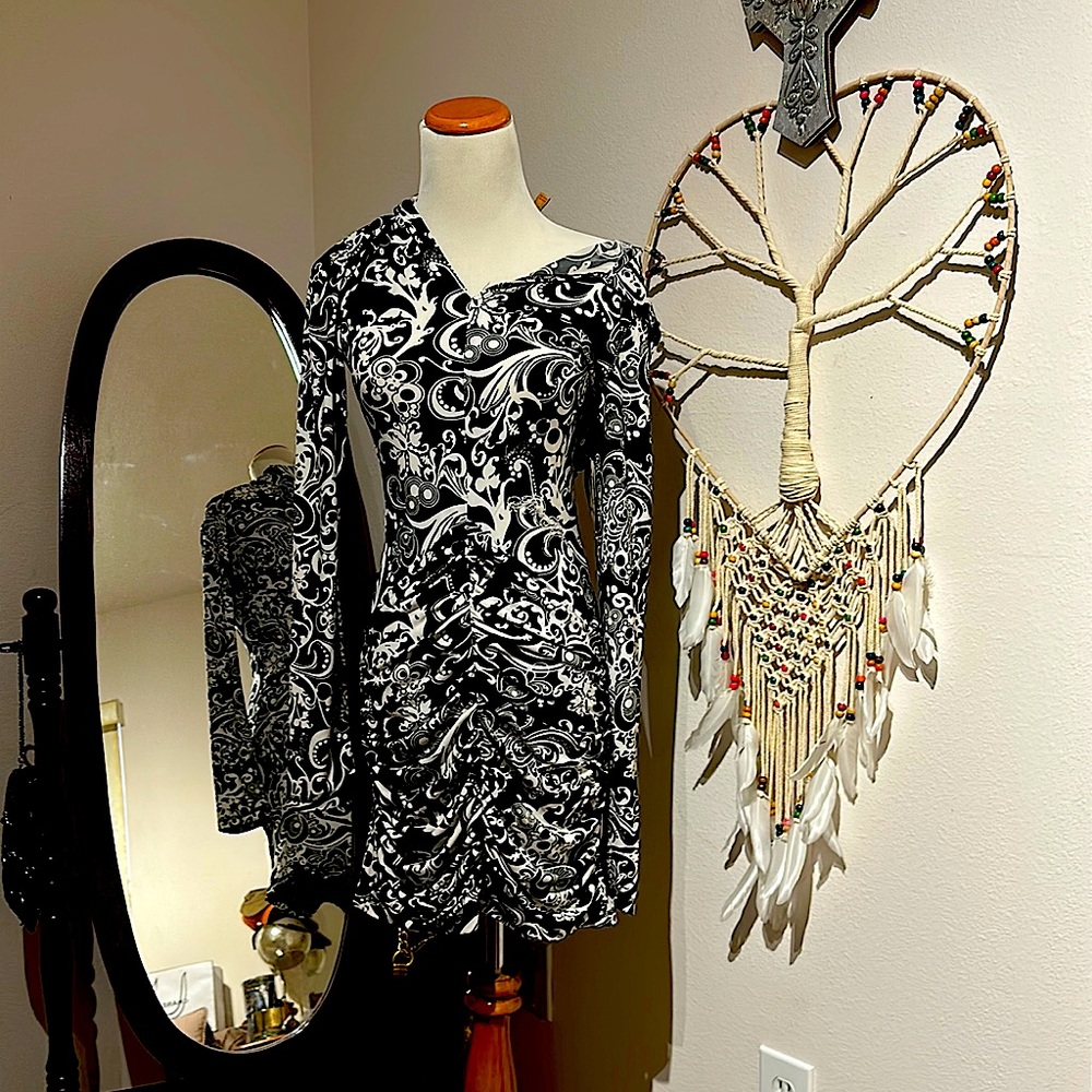 Apple Bottoms Dress Size Large New with tags